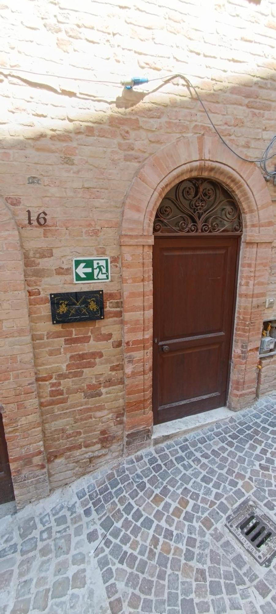 I Templari - Affittacamere Castignano Экстерьер фото
